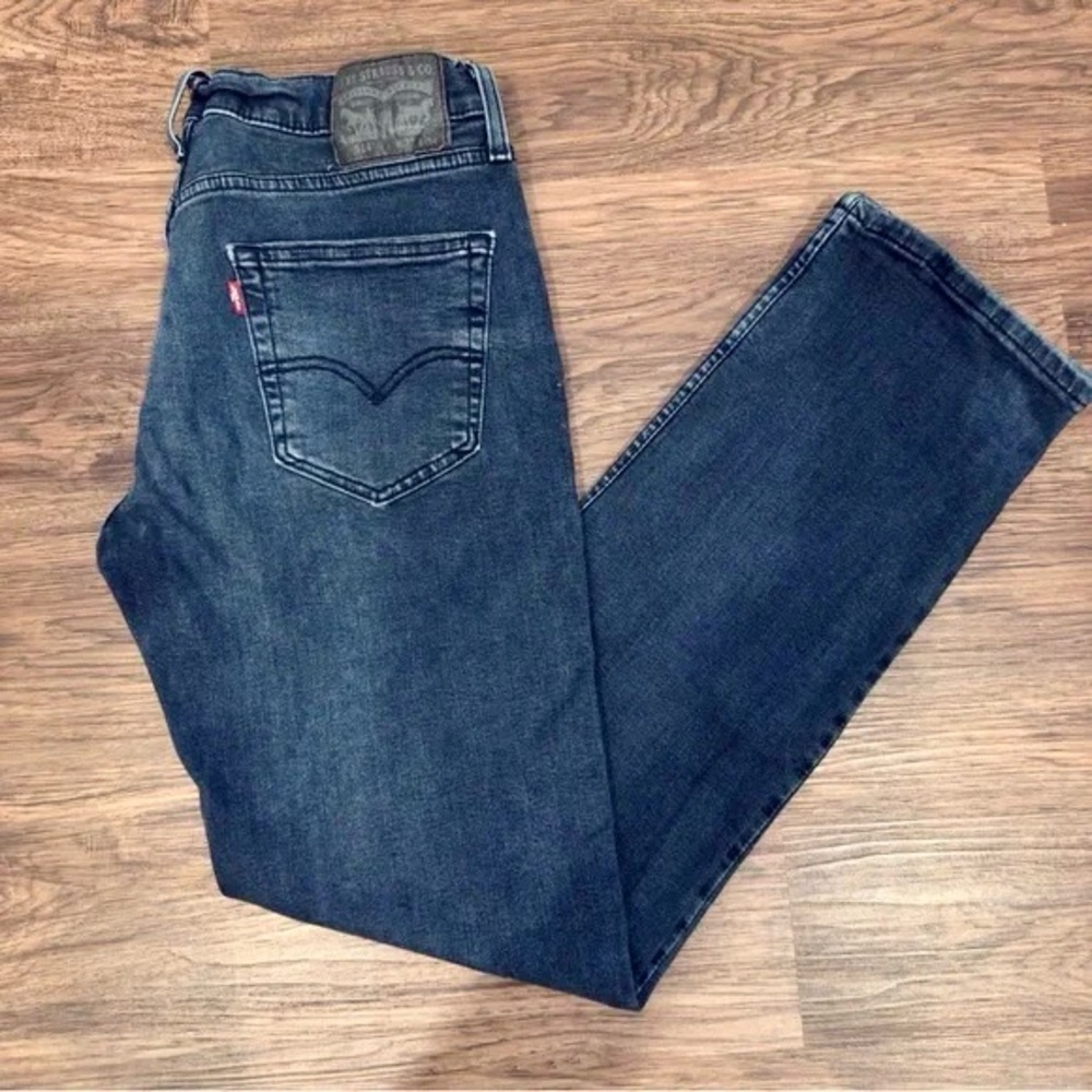 Levi’s 514 STRAIGHT FIT Men’s Jeans 32x34